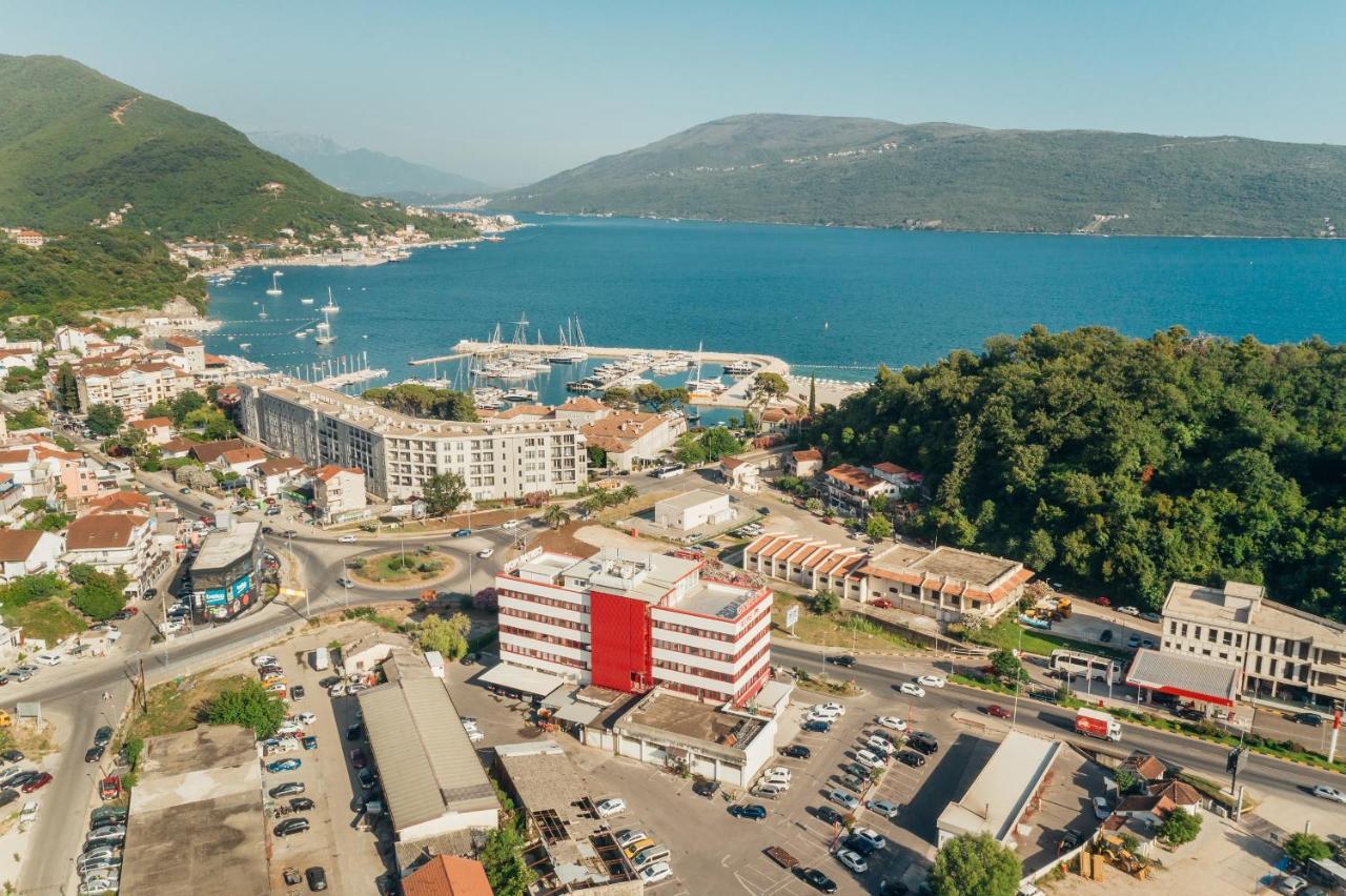 Centar Novi Hotell Herceg Novi Eksteriør bilde