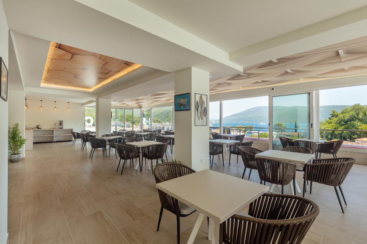 Centar Novi Hotell Herceg Novi Eksteriør bilde